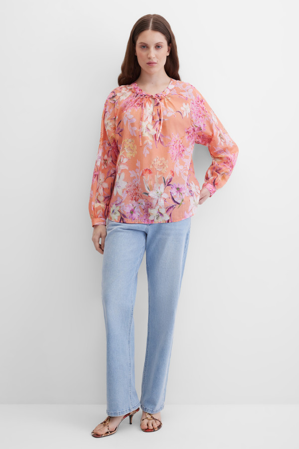 Блузка с длинным рукавом