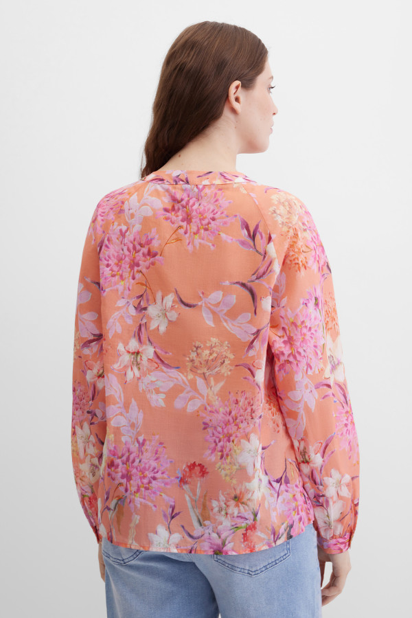 Блузка с длинным рукавом