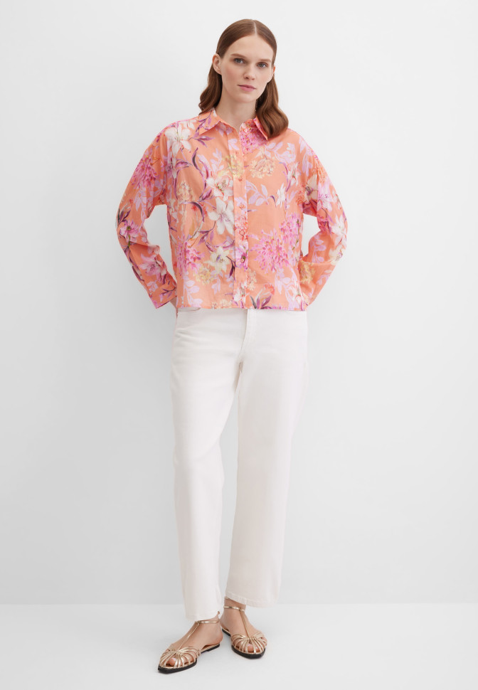 Блузка с цветочным принтом