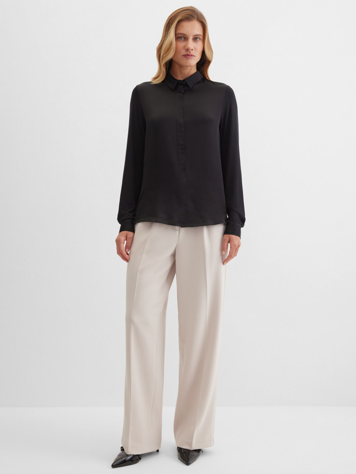 Блузка с длинным рукавом