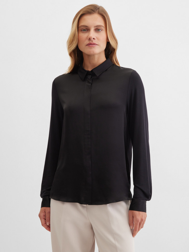 Блузка с длинным рукавом