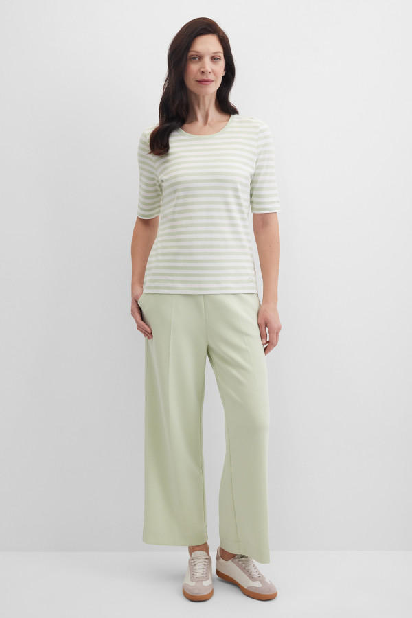 Брюки трикотажные широкие