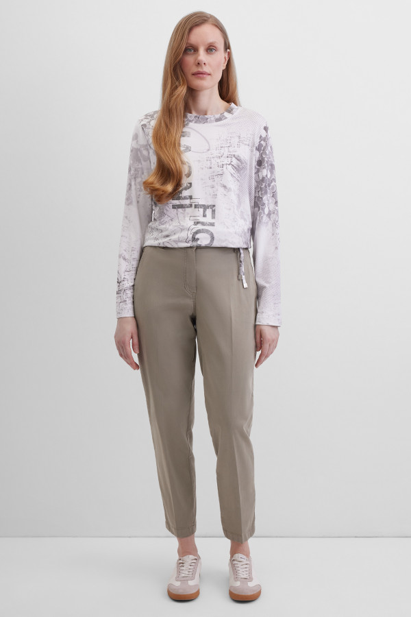 Брюки прямого кроя с карманами