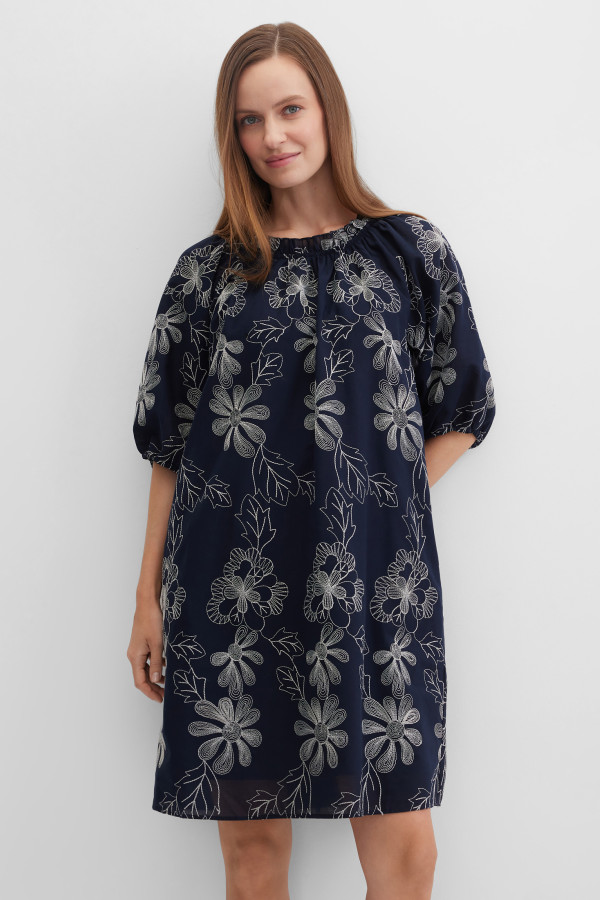 Платье с рукавами-реглан