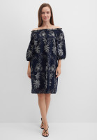 Платье с рукавами-реглан