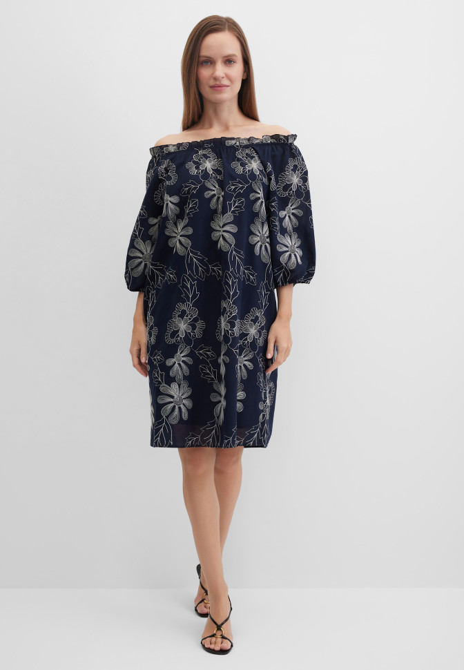 Платье с рукавами-реглан