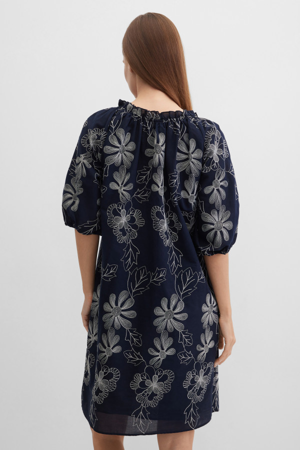 Платье с рукавами-реглан