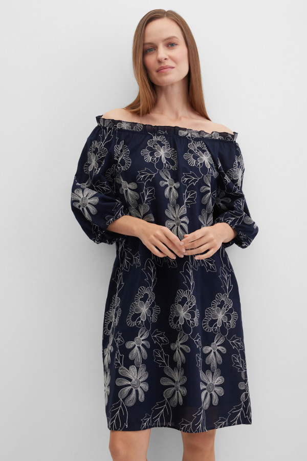 Платье с рукавами-реглан