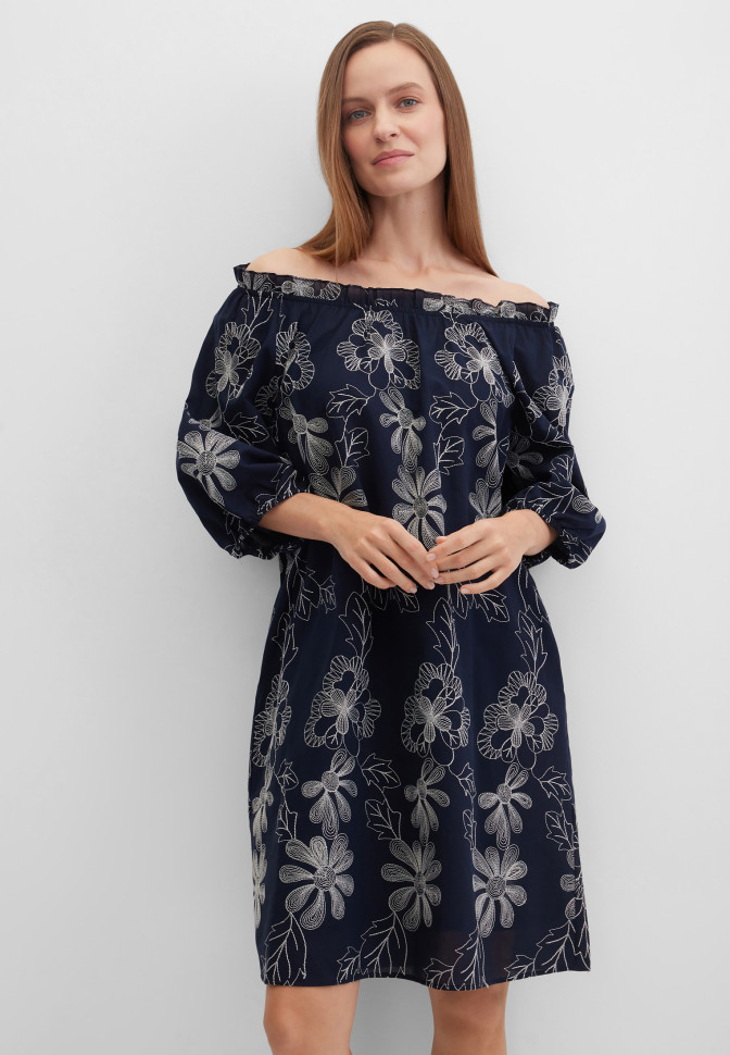 Платье с рукавами-реглан