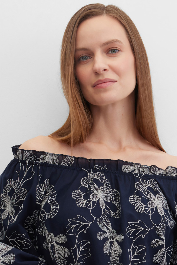 Платье с рукавами-реглан