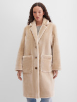 Шуба удлиненная на пуговицах