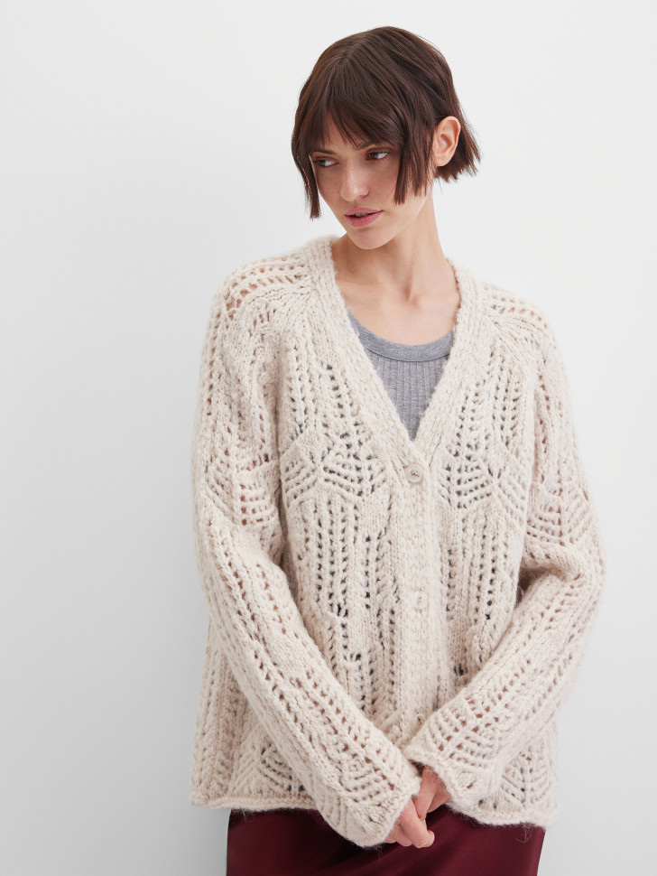 Кардиган ажурной вязки
