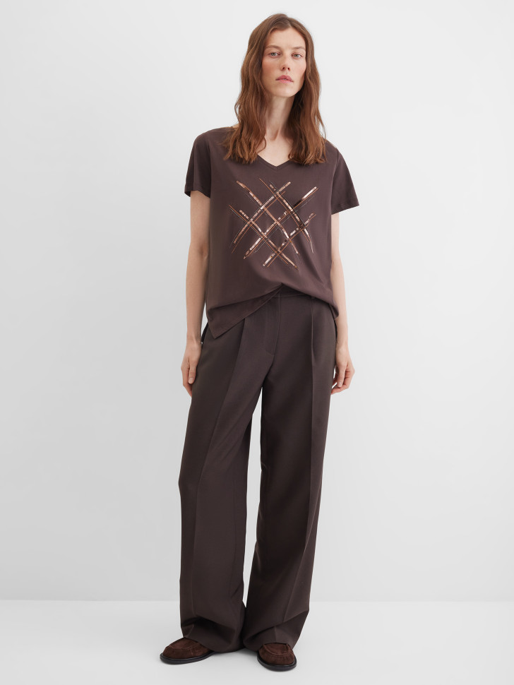 Футболка с узором из пайеток