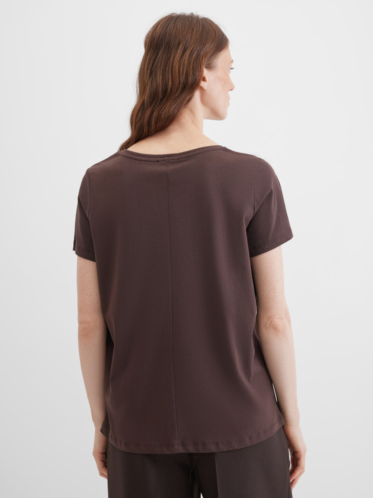 Футболка с узором из пайеток