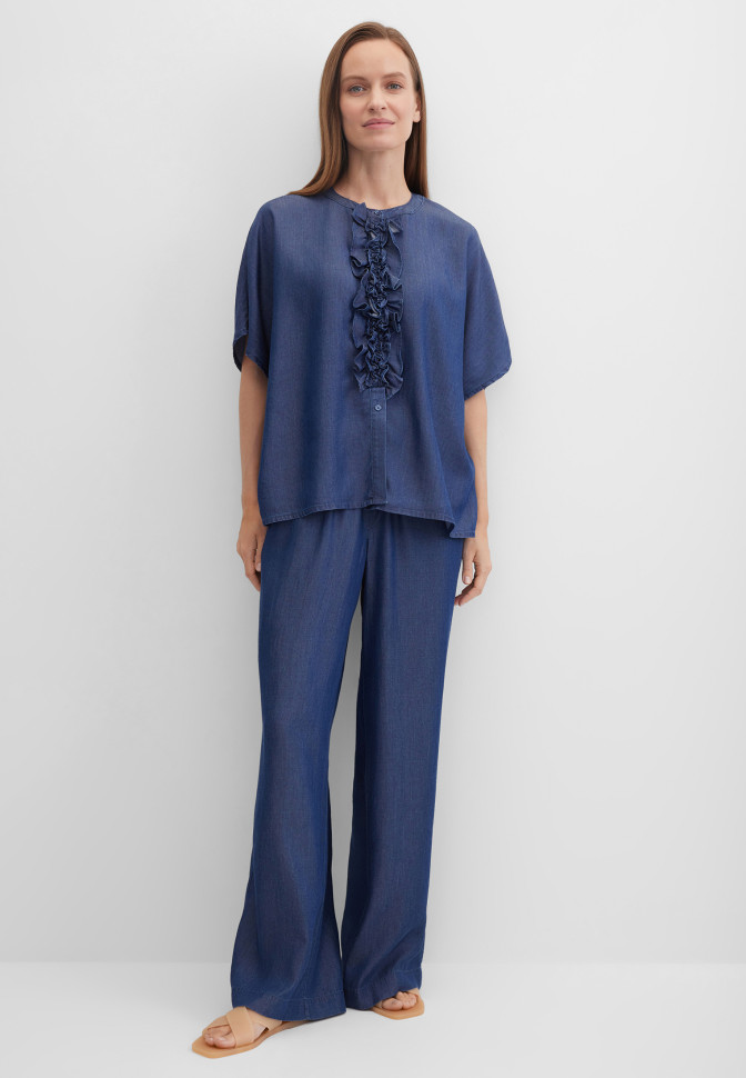 Блузка с рюшами