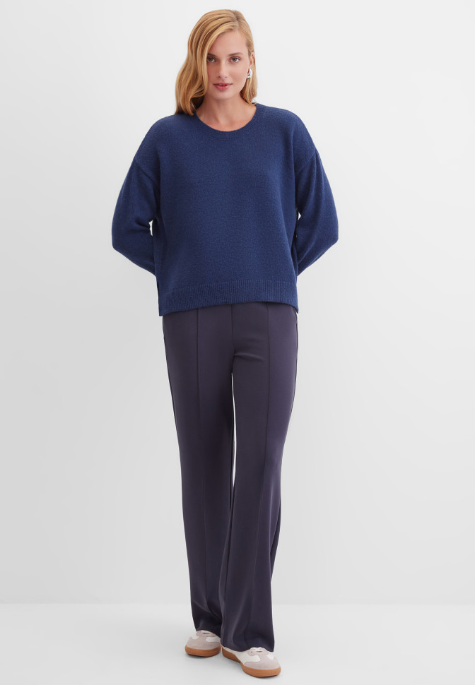 Джемпер укороченного кроя