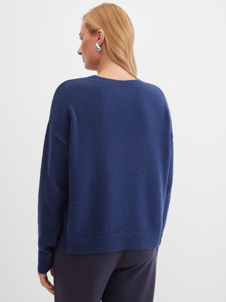 Джемпер укороченного кроя