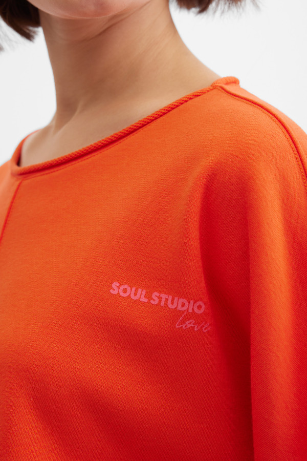 Свитшот оверсайз