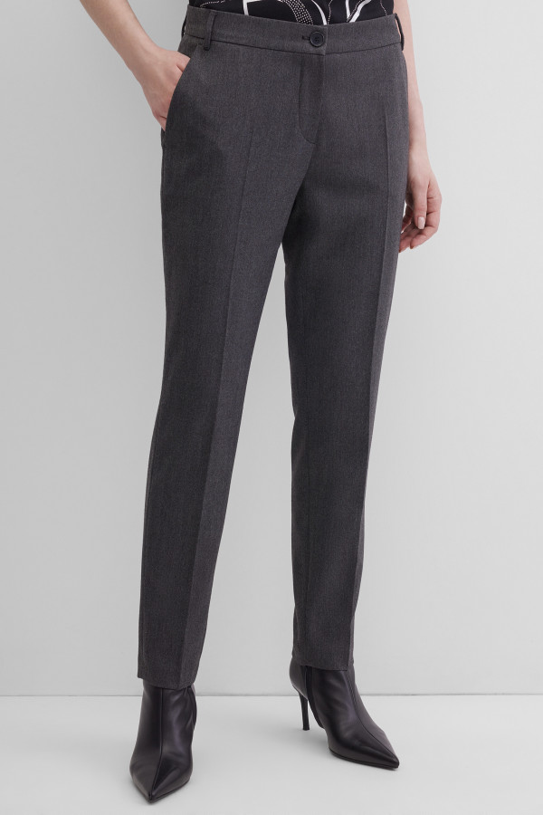 Брюки прямого кроя со стрелками