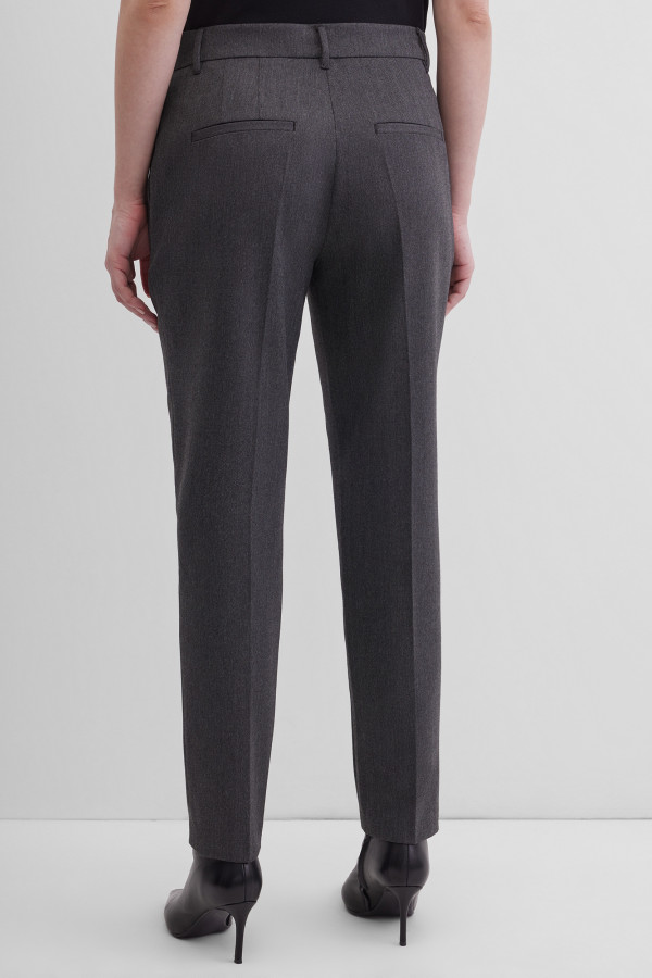 Брюки прямого кроя со стрелками