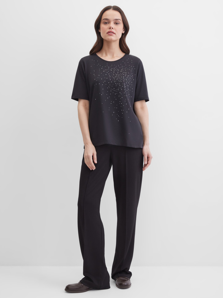 Футболка с декором