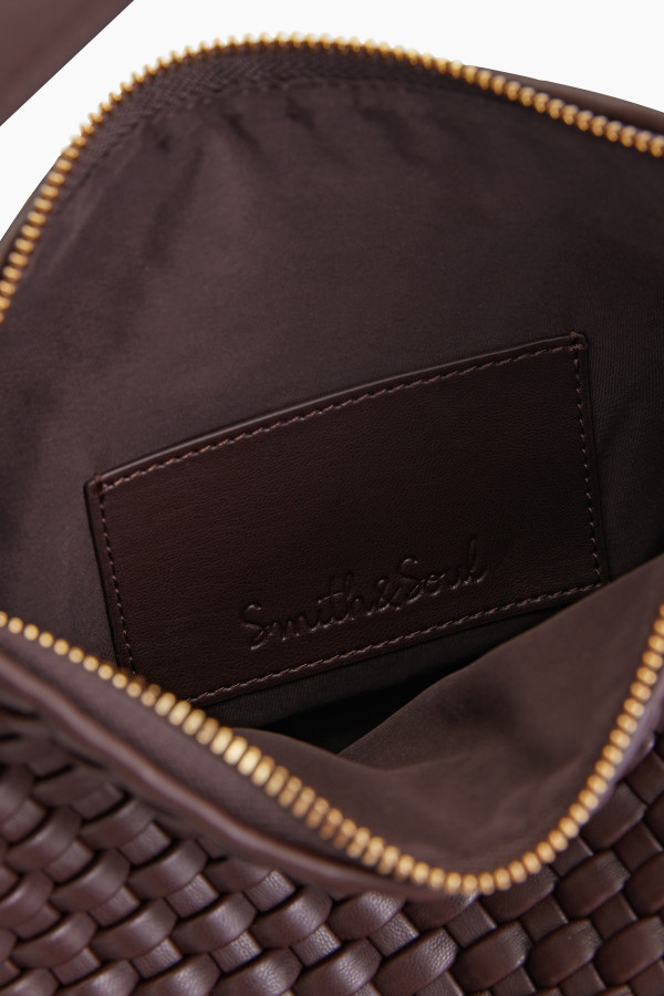 Сумка с плетением