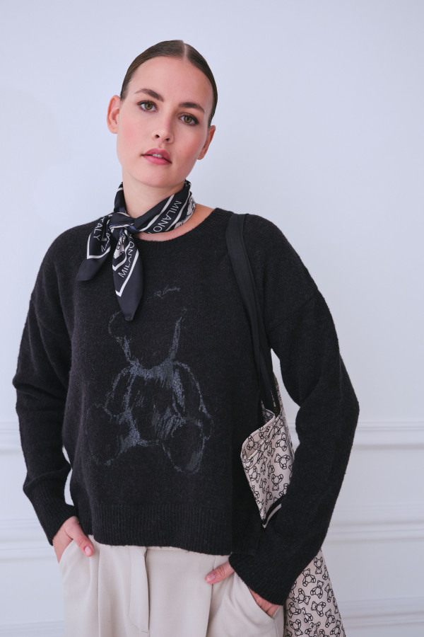 Джемпер вязаный