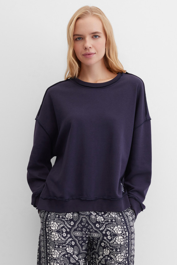 Свитшот свободный