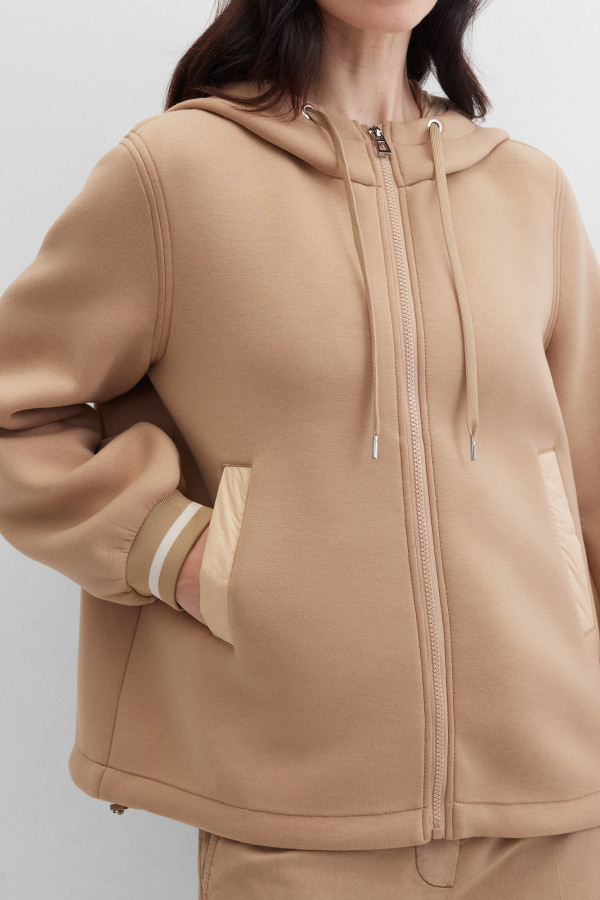 Толстовка с капюшоном из ткани скуба