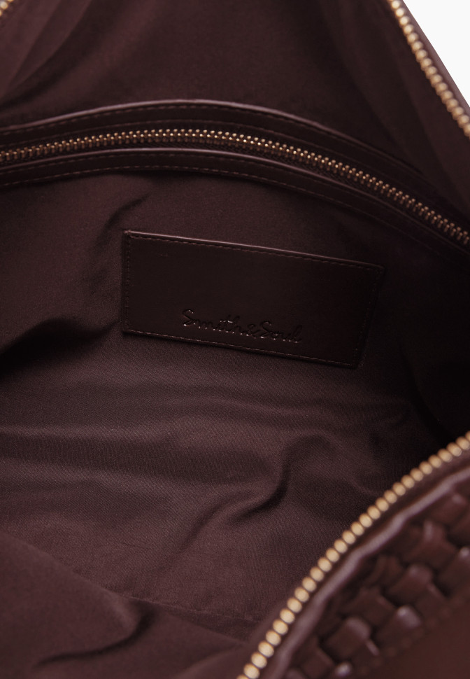 Сумка с плетением