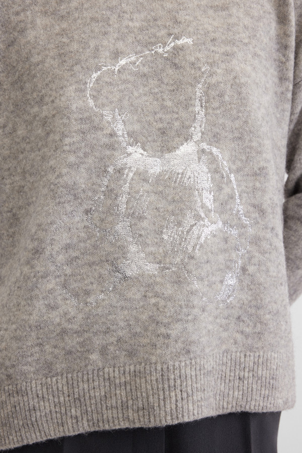 Джемпер вязаный