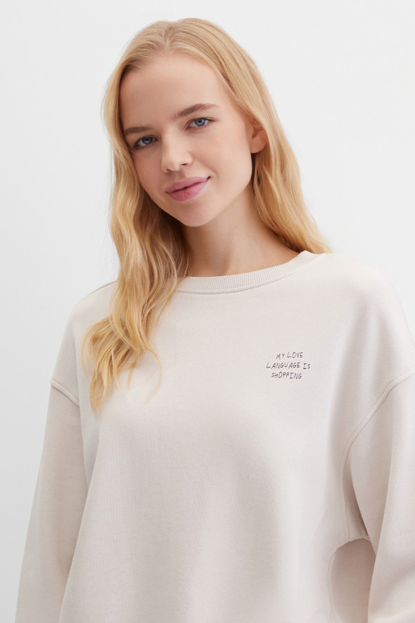 Свитшот свободный