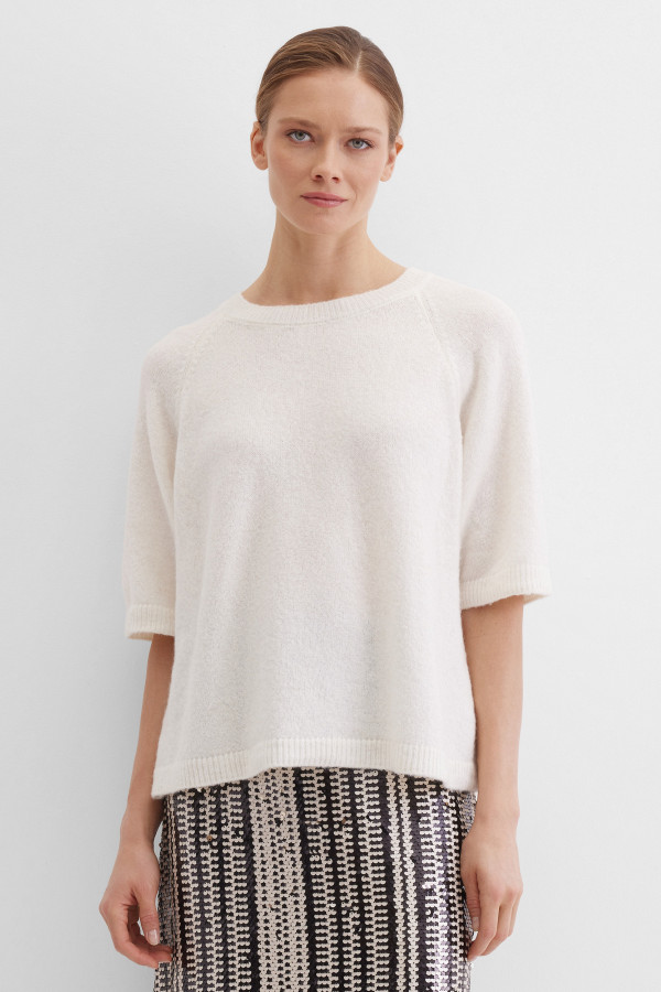 Джемпер прямого кроя