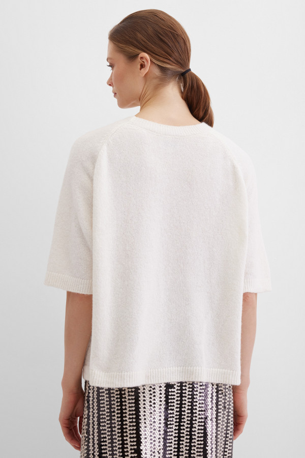 Джемпер прямого кроя