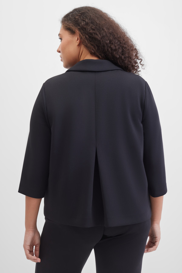 Жакет трикотажный