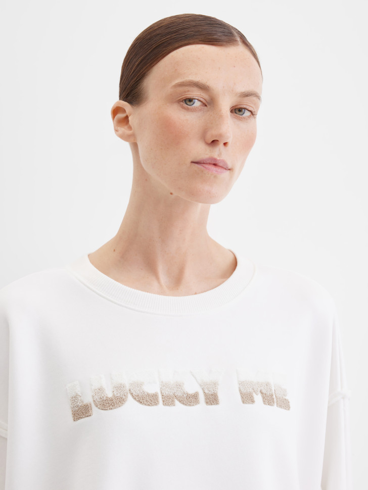 Свитшот свободный