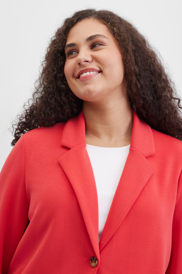 Жакет трикотажный