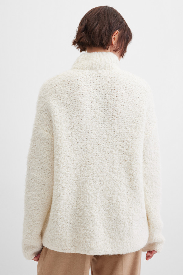 Джемпер прямого кроя