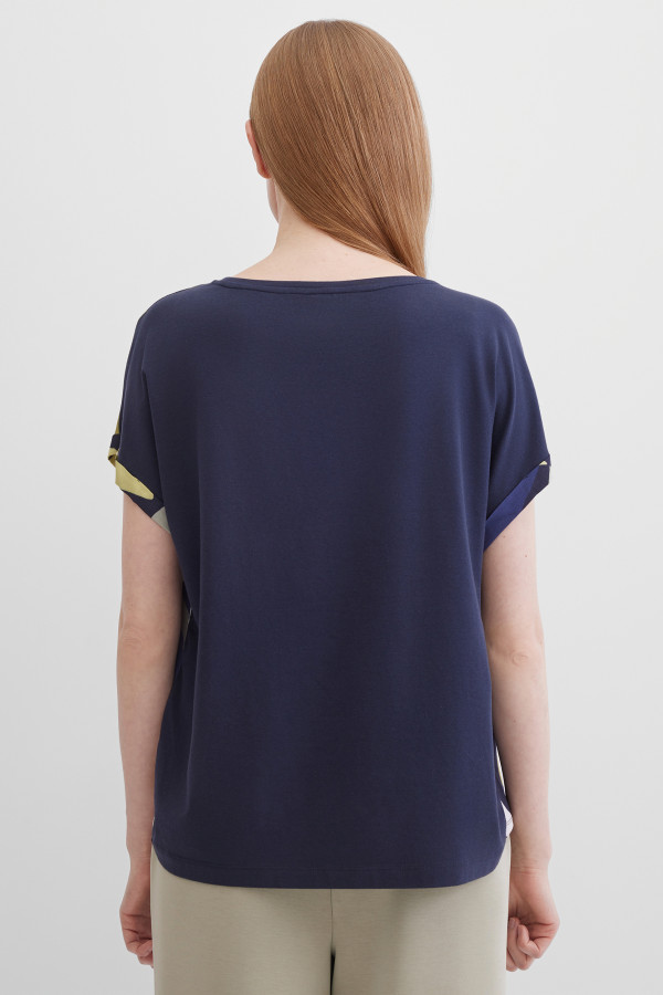 Футболка с принтом