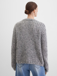 Кардиган вязаный