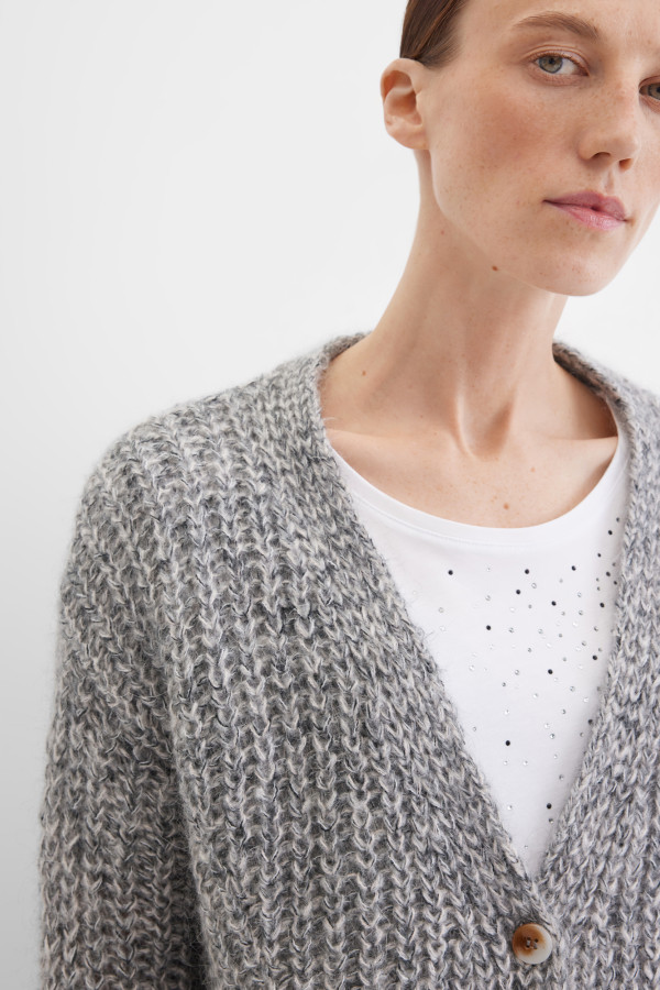 Кардиган вязаный