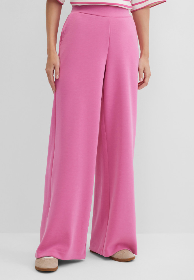 Брюки широкие трикотажные