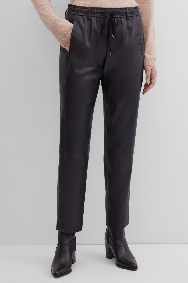 Брюки укороченные из экокожи