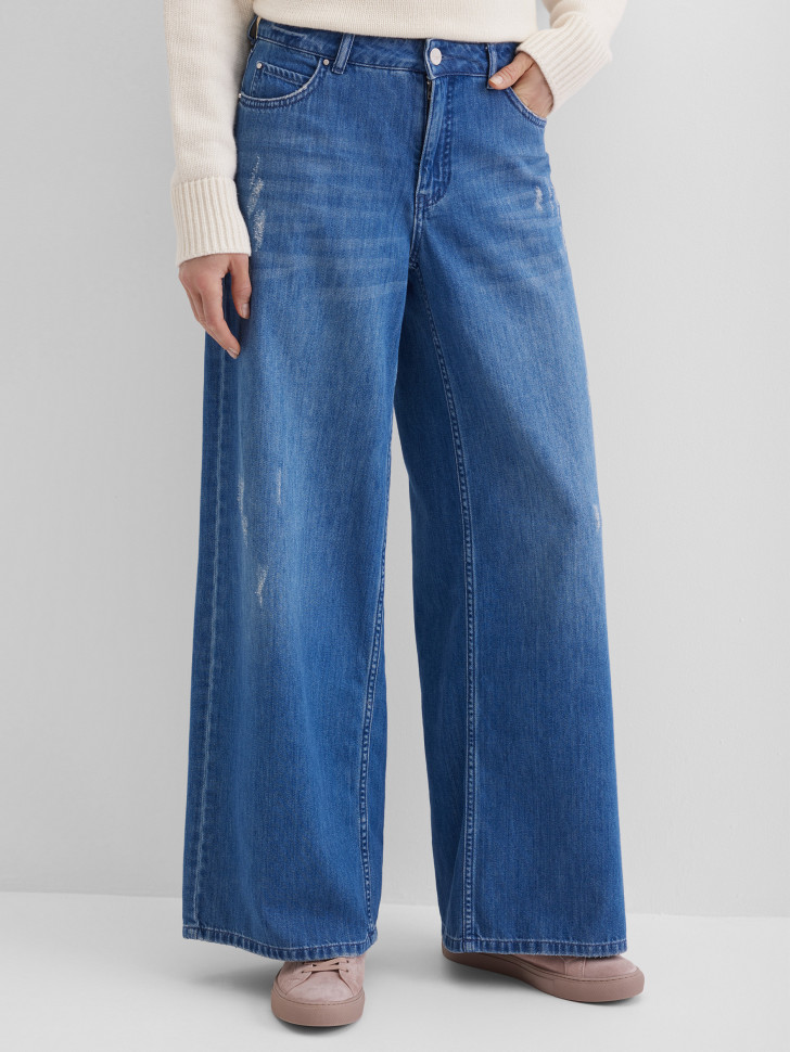 Джинсы широкие