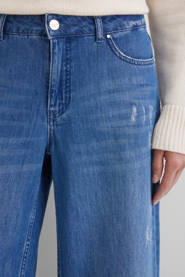 Джинсы широкие