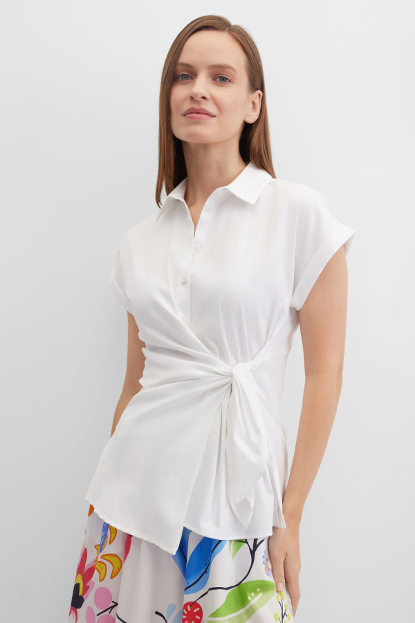 Блузка на завязках