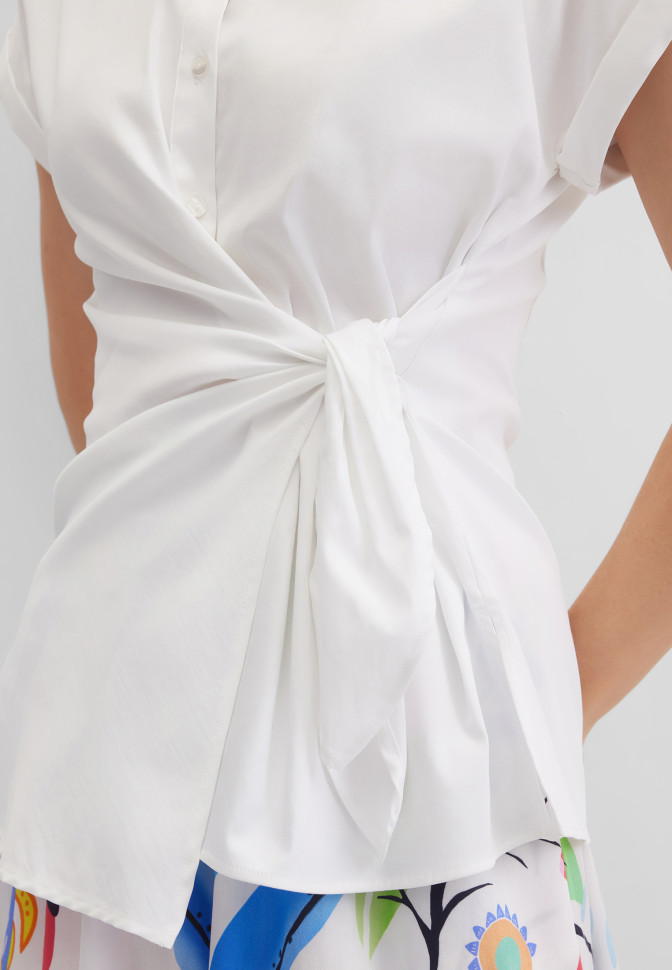 Блузка на завязках