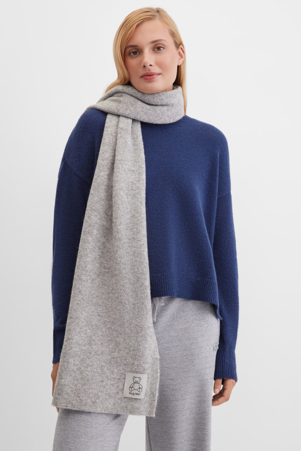 Шарф с рисунком