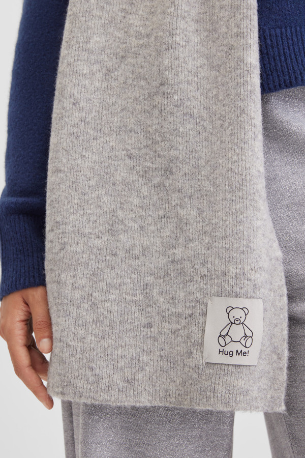 Шарф с рисунком