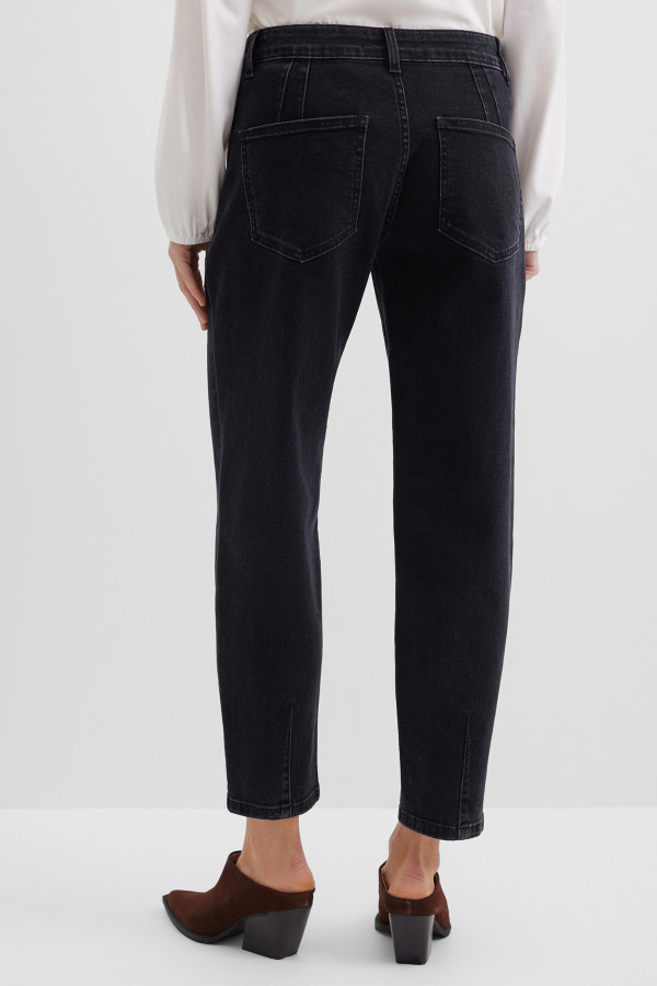 Джинсы-бананы